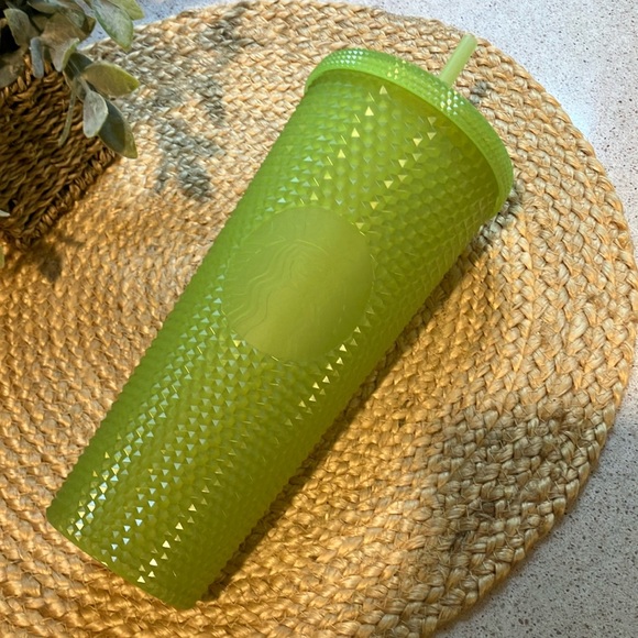 Starbucks Lemongrass/Neon Glow in the Dark Tumbler Cold Cup Venti 24oz - Picture 1 of 9
